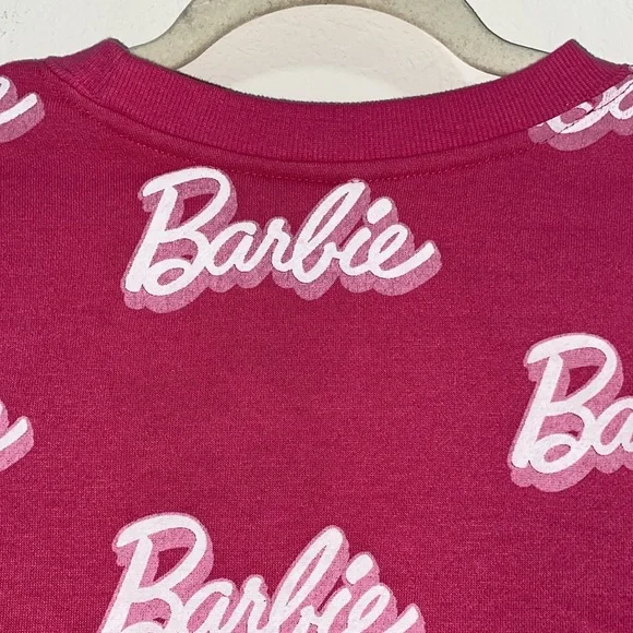 Barbie Crewneck Bubblegum Pink Fleece Sweatshirt-Size Large - Picture 8 of 8